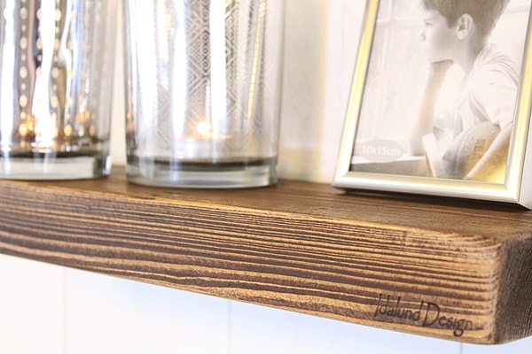 Svævehylde 40x14x4,5cm Mørkebrun. Håndlavet i genbrugstræ af Idalund Design Produkt billed Idalund Design