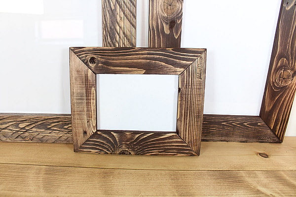 Fotoramme Billede størrelse 21 x 30 cm Rammens ydermål 34 x 43 cm Rammens bredde 7 cm (5)
