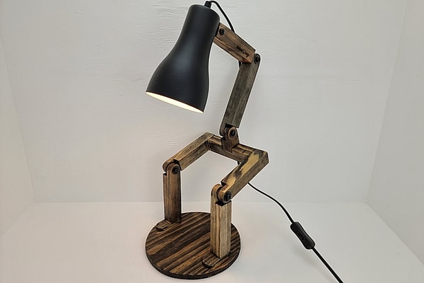 Armløs lampe mand m/ fod - Sort Bordlampe